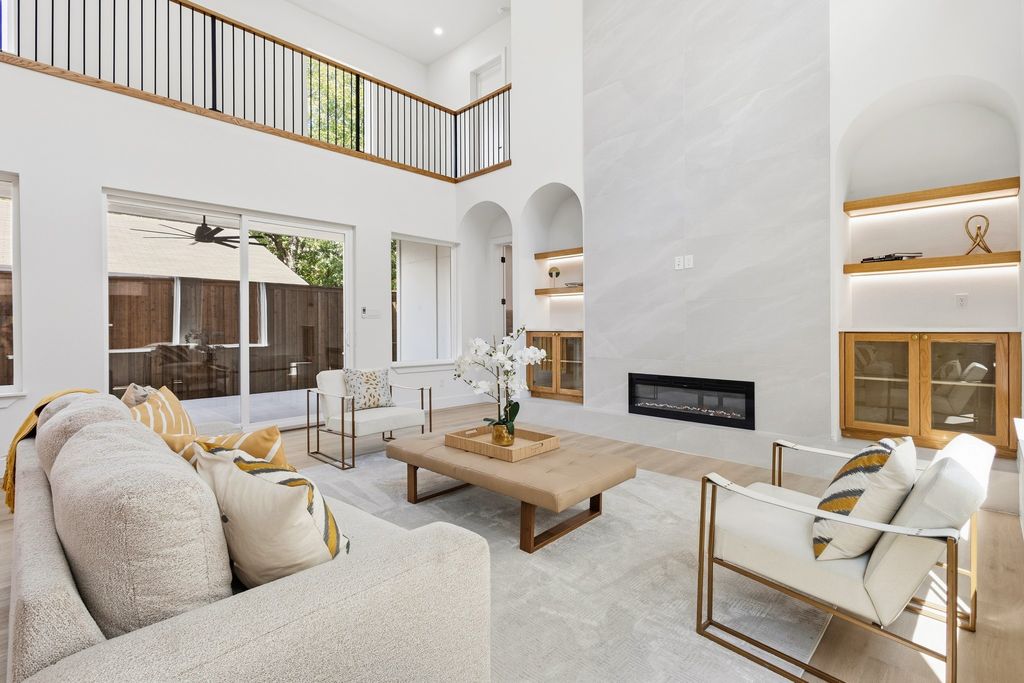 1507 Dennison Street, Dallas, TX 75212 — exterior