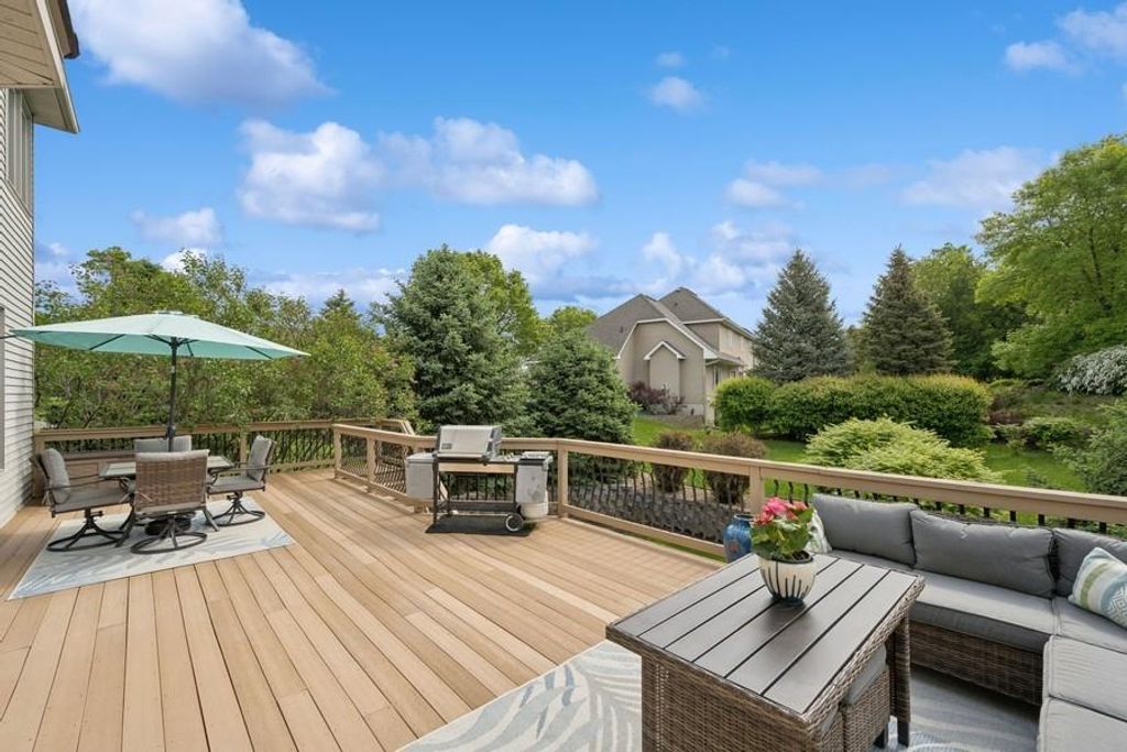 18397 Smith Court NW, Elk River, MN 55330