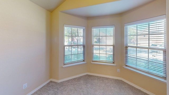 4524 Lakeside Hollow Street, Fort Worth, TX 76262