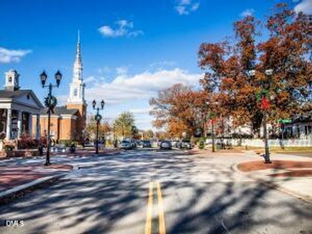 110 Byrum Street 106, Cary, NC 27511