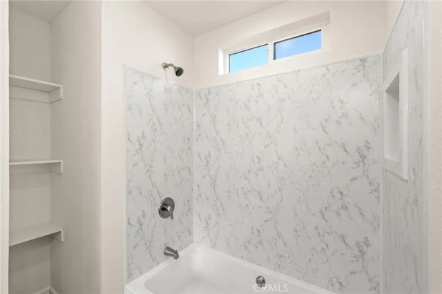 2193 Los Feliz 63, Thousand Oaks, CA 91362