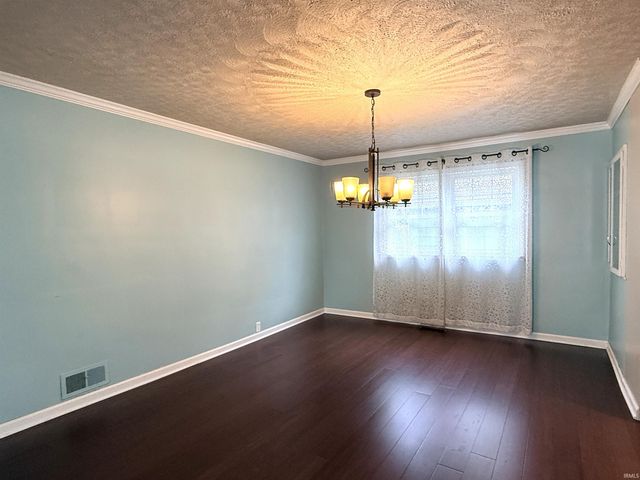 605 E Main Street, Crawfordsville, IN 47933
