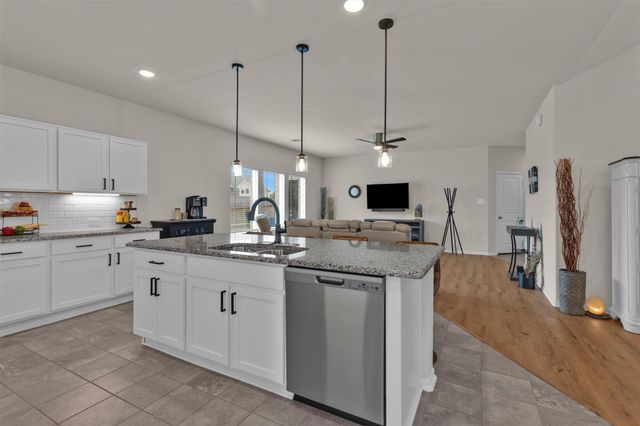 30408 Crystal Stream Lane, Magnolia, TX 77355