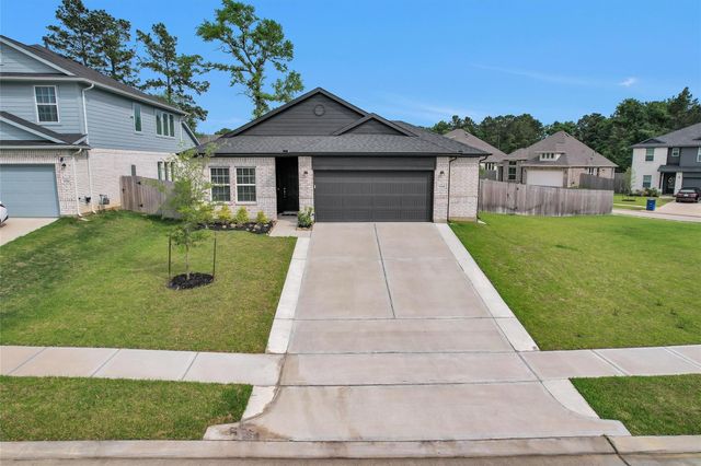 30408 Crystal Stream Lane, Magnolia, TX 77355