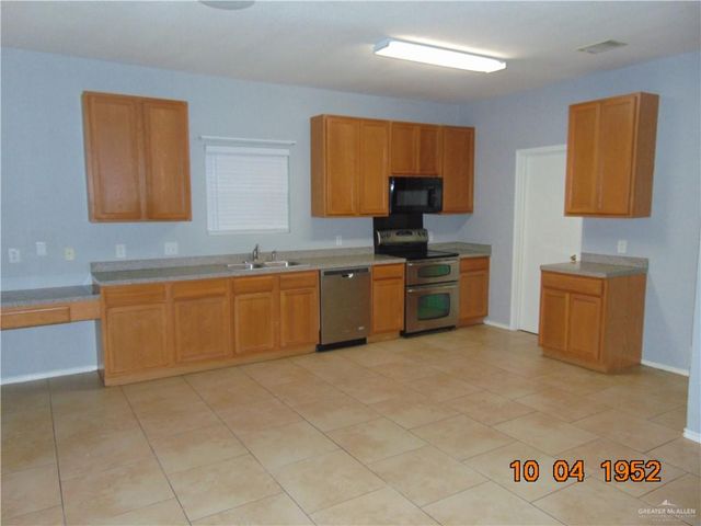 4717 W Violet Avenue, Mcallen, TX 78504