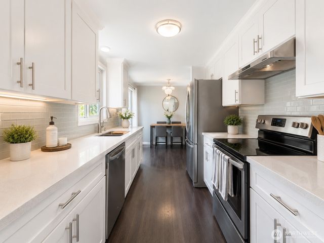 11818 SE 170th Place, Renton, WA 98058