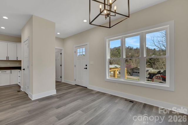 31 Elkwood Avenue, Asheville, NC 28804