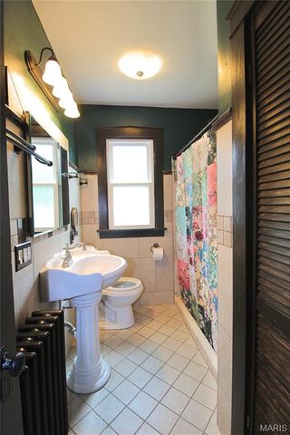 1800 E B Street, Belleville, IL 62221