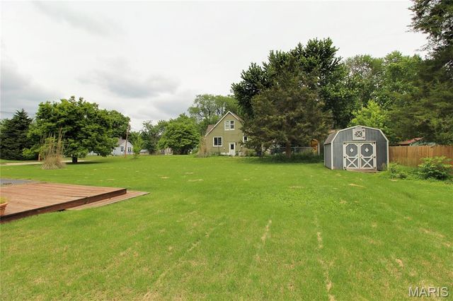1800 E B Street, Belleville, IL 62221