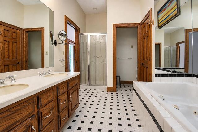 3978 W Timber Ridge Road, La Porte, IN 46350