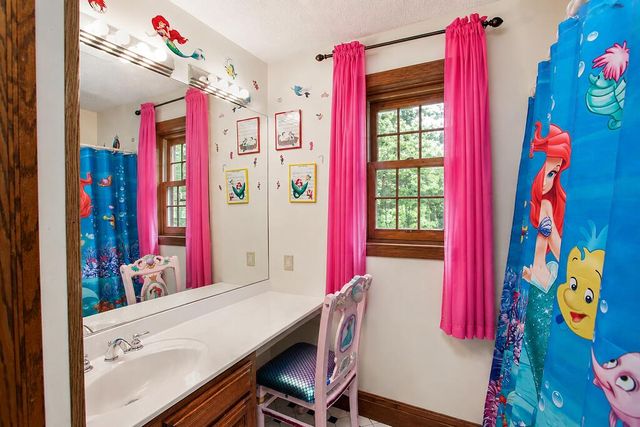 3978 W Timber Ridge Road, La Porte, IN 46350