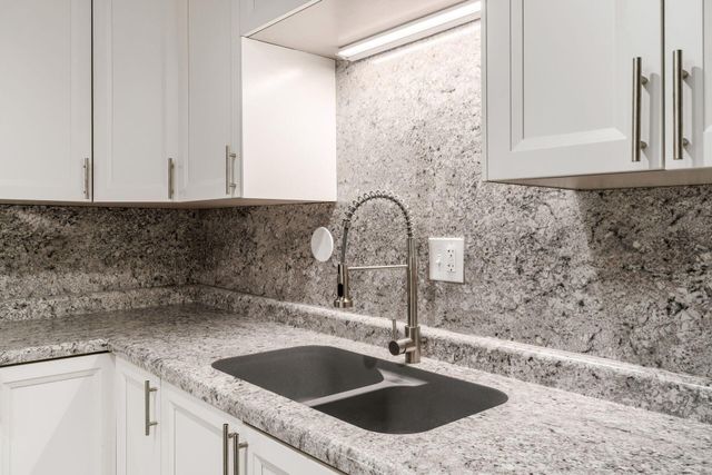 1640 Striebel Road, Columbus, OH 43227