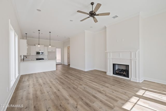 240 Jagged Grove Lane, Youngsville, LA 70592