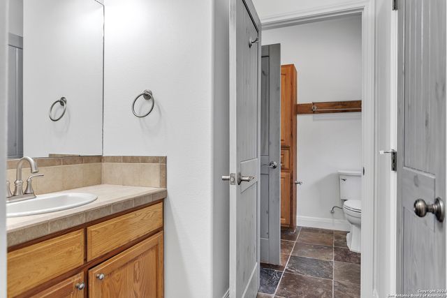 2234 Hwy 90 W, Castroville, TX 78009