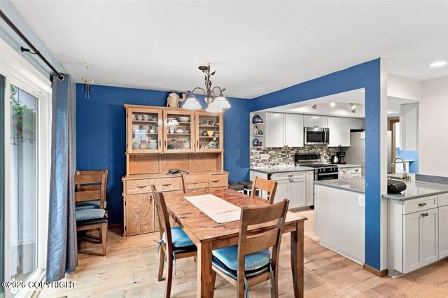 1814 Parkside Drive, Anchorage, AK 99501