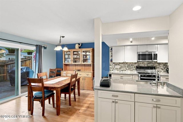 1814 Parkside Drive, Anchorage, AK 99501