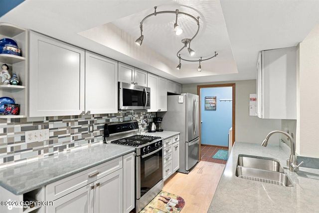 1814 Parkside Drive, Anchorage, AK 99501