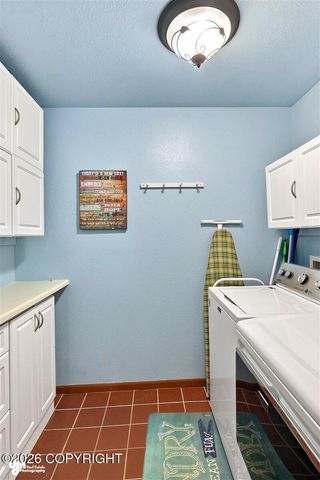 1814 Parkside Drive, Anchorage, AK 99501