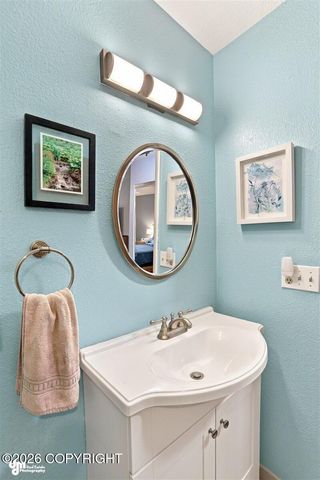 1814 Parkside Drive, Anchorage, AK 99501