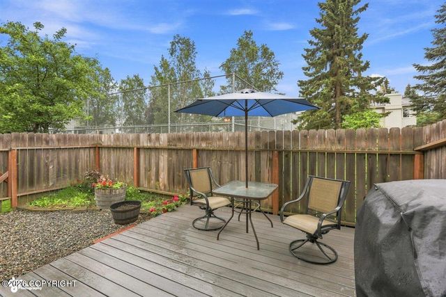 1814 Parkside Drive, Anchorage, AK 99501