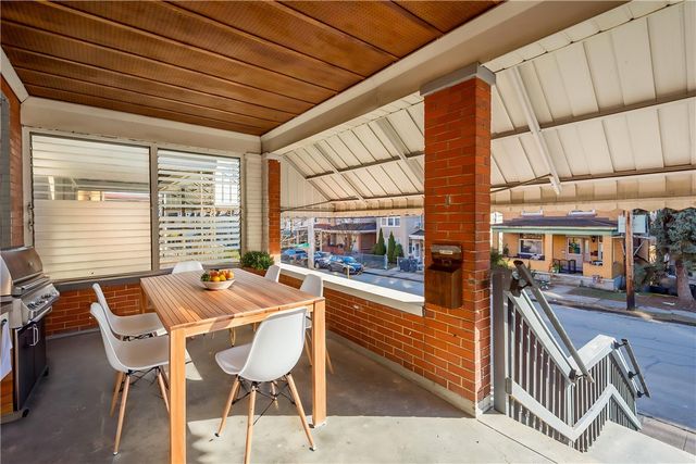 122 Margaret St, Mt Oliver, PA 15210