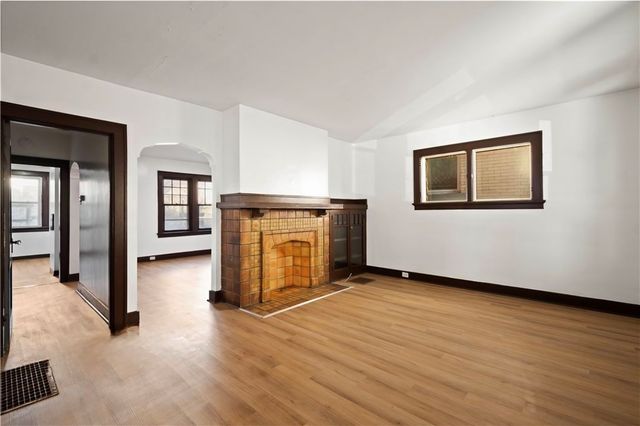 122 Margaret St, Mt Oliver, PA 15210