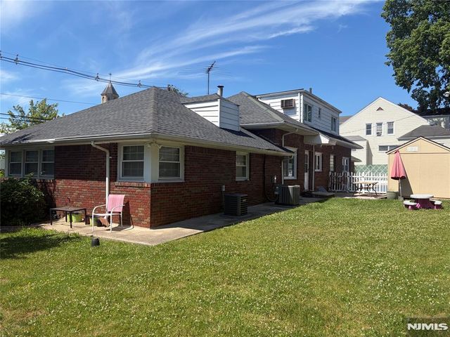 500 Prospect Avenue, Ridgefield, NJ 07657
