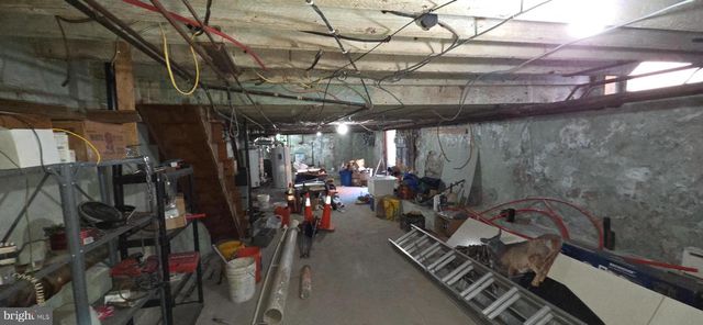 1713 WOLF ST, Philadelphia, PA 19145