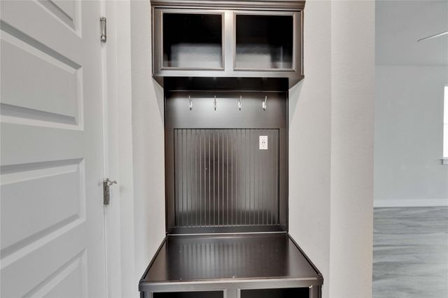 7508 Chesapeake Rail LN, Austin, TX 78744