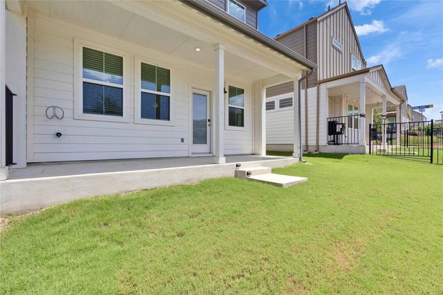 7508 Chesapeake Rail LN, Austin, TX 78744