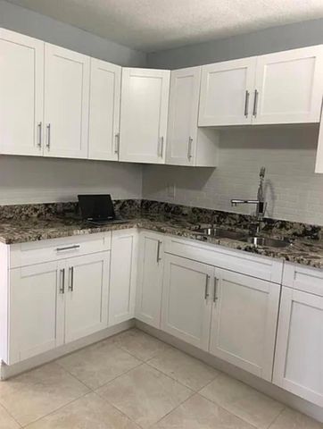 3001 E MCBERRY STREET, Tampa, FL 33610