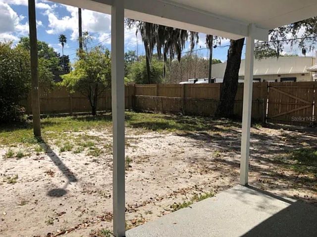3001 E MCBERRY STREET, Tampa, FL 33610