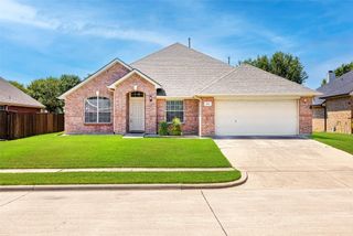 1031 Fleetwood Cove Drive, Grand Prairie, TX 75052