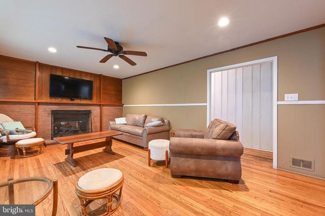 302 KERR AVE, Denton, MD 21629