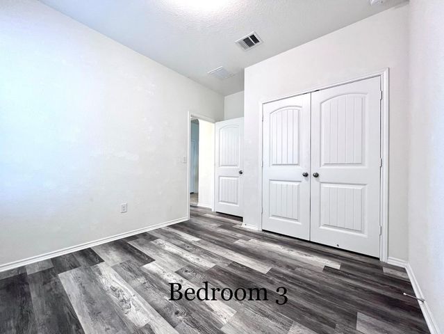 7900 W Crystalbrook, Austin, TX 78724