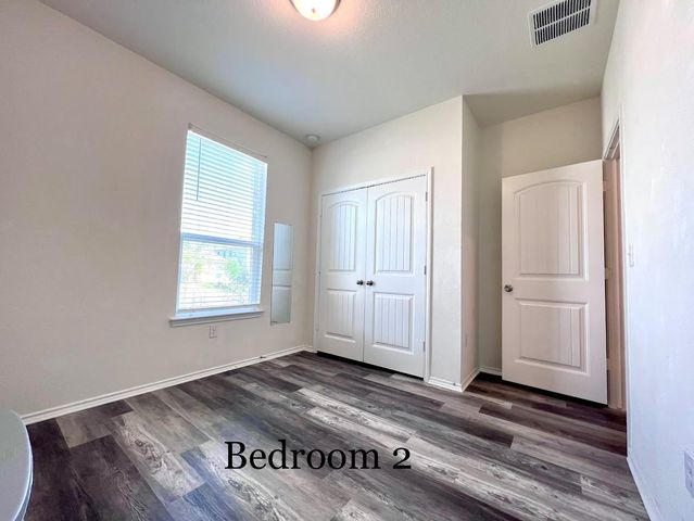 7900 W Crystalbrook, Austin, TX 78724