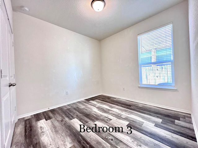 7900 W Crystalbrook, Austin, TX 78724