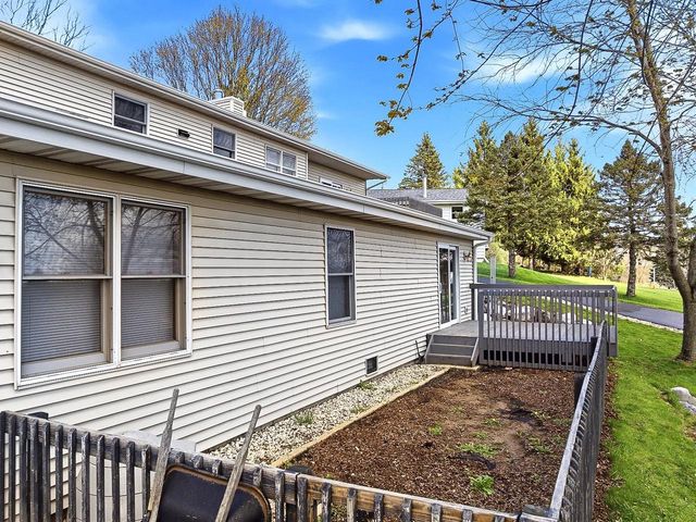 120 Beech Road, Waterloo, WI 53594