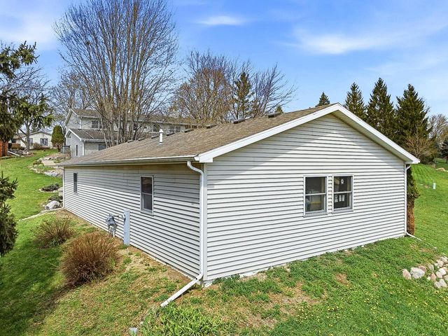 120 Beech Road, Waterloo, WI 53594