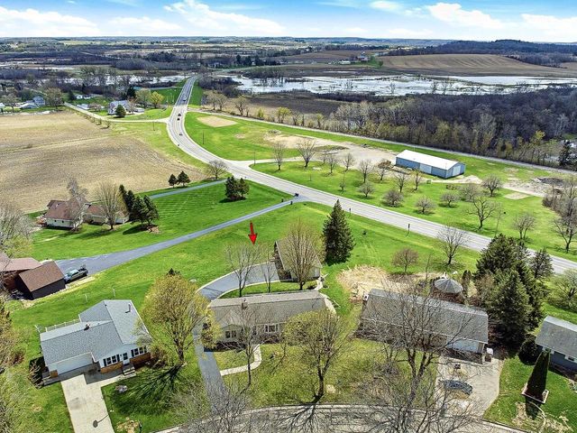 120 Beech Road, Waterloo, WI 53594