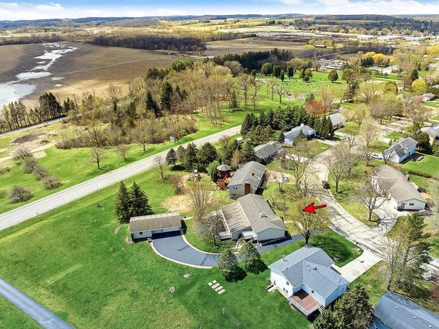 120 Beech Road, Waterloo, WI 53594