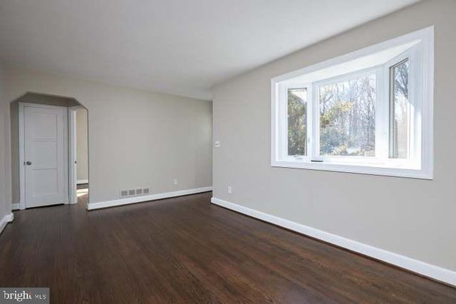 221 DALE DR, Silver Spring, MD 20910