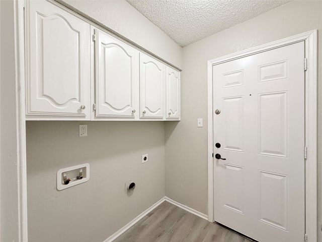 980 Mauve Drive, Lewisville, TX 75067