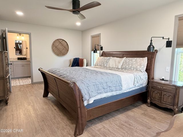 3001 Russ Road, Marianna, FL 32446