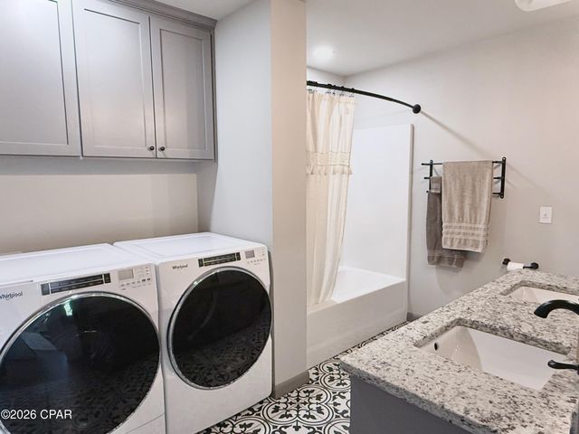 3001 Russ Road, Marianna, FL 32446