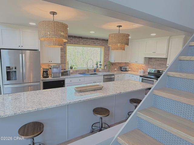 3001 Russ Road, Marianna, FL 32446