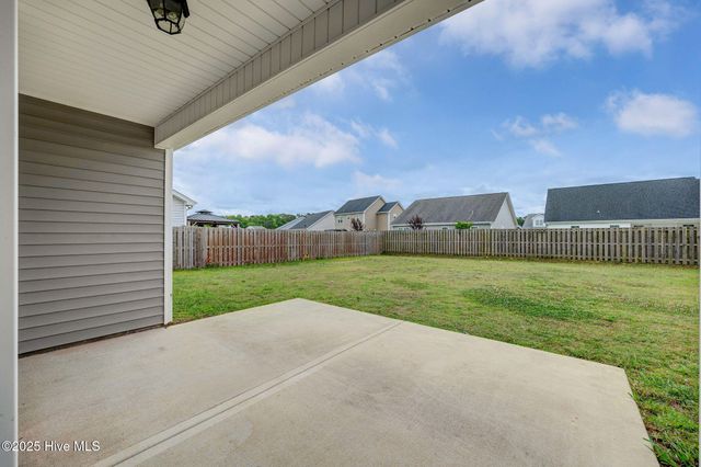 2161 Blue Bonnet Circle, Castle Hayne, NC 28429