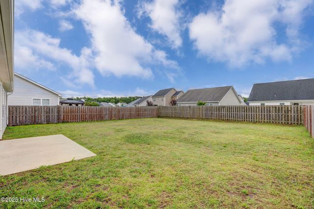 2161 Blue Bonnet Circle, Castle Hayne, NC 28429