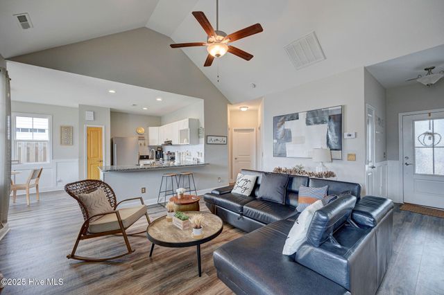 2161 Blue Bonnet Circle, Castle Hayne, NC 28429