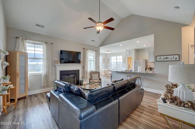 2161 Blue Bonnet Circle, Castle Hayne, NC 28429